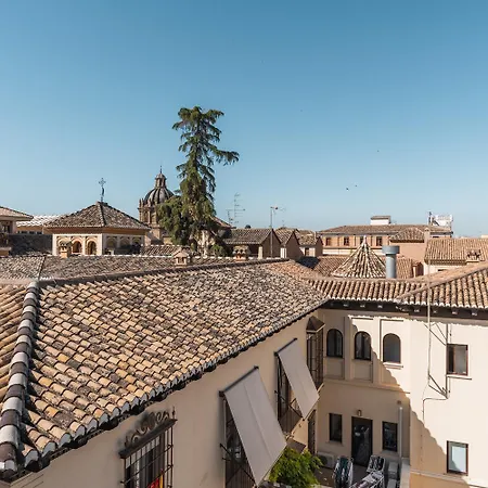 Mano de Hierro Apartment - Free parking-3